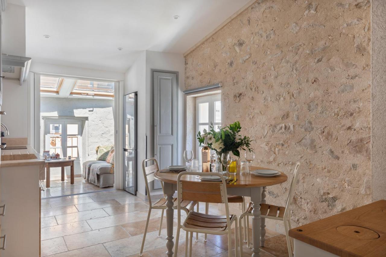 Ma Maison A Valbonne - 3 Luxury Apartments In Heart Of Village Kültér fotó